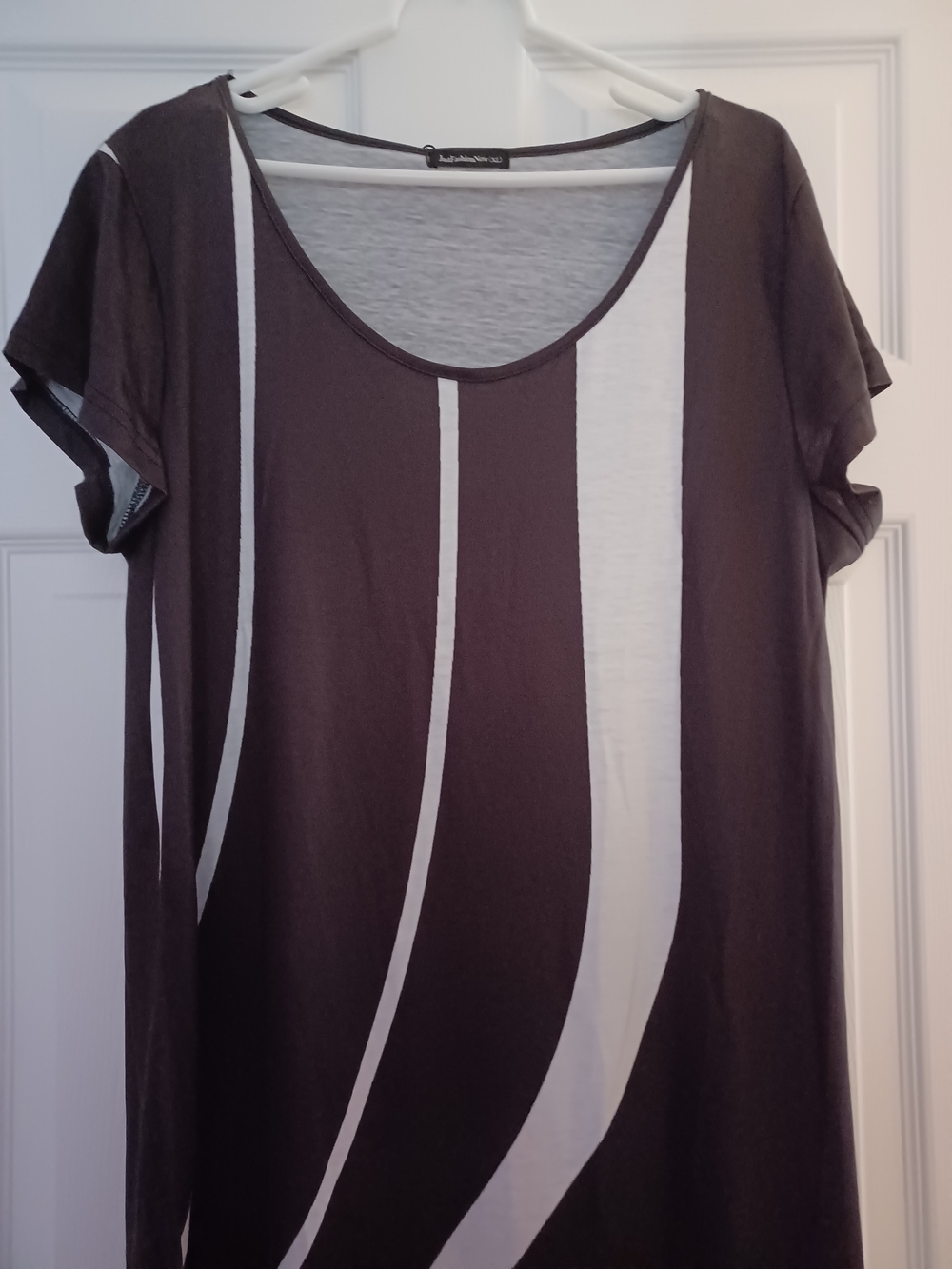 NWT Black & White Maxi Dress— Scoop Neck Summer Boho Style SIze XL - Picture 3 of 9
